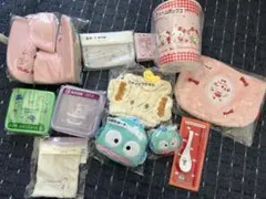 サンリオくじ　まとめ売りハローキティ ルームシューズ mofusand