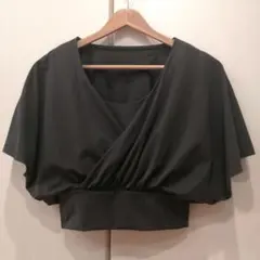 美品SUKALA ブラトップ付きバルーンカシュクールトップス LAVAリントスル
