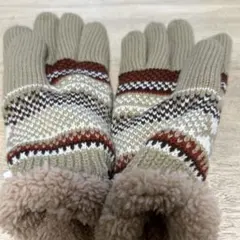 Item thumbnail for item 0b5e821f-81d9-4f65-8c25-35c465244262