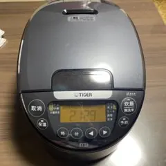チワワのルイ君様専用 タイガー IH炊飯器 JPW-Y100 2024年製 - メルカリ
