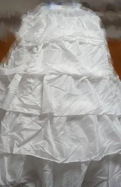 5段フリルロングパニエ（100cm）ホワイト