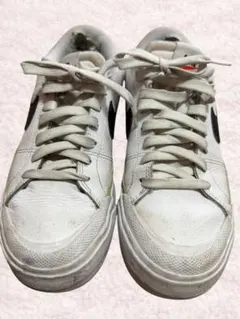 Nike ホワイト スニーカー24cmレディースのサムネイル
