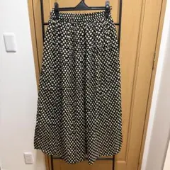 studio CLIP パンツ（黒とアイボリー）