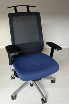 札幌市より引き取り限定　肘付ハイバックチェアエアフォート CRS-GA2330