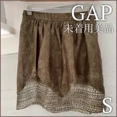 未使用品美品 GAPレディース レイヤード膝上スカートS〜M