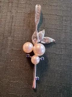 花デザイン シルバーペンダントトップ本真珠.シルバーの刻印あります。