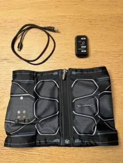 最終値下げ‼️美品 シックスパッド コアベルト S コントローラー付き シックスパッド SIXPAD Powersuit Core Belt BLE S （ブラック
