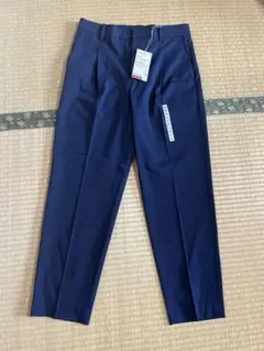 婦人　シワになりにくいタックテーパードパンツ婦人Ｍ・ネイビー　新品、未使用