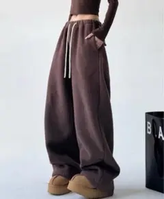 ボアフリーワイドスウェットパンツ