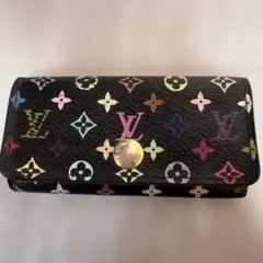 ルイヴィトン　キーケース　モノグラム　カラフル　ピンク