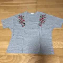 花柄刺繍 グレー 半袖Tシャツ　GU 美品
