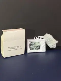 ミセス キーホルダー ホワイトラウンジ