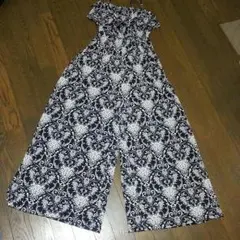 セシルマクビー 花柄ワイドパンツ コンビネゾン