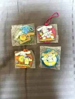 サンリオ　シナモロール アクリルストラップ 4個セット