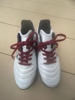 UMBRO 100周年 アクセレイター アンブロ サッカー フットサル 24.5のサムネイル