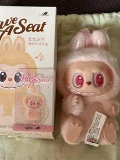 LABUBU Have a Seat ラブブ ぬいぐるみ DADA ピンク
