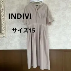 美品　大きいサイズ15 インディヴィ　INDIVI ロングワンピースのサムネイル