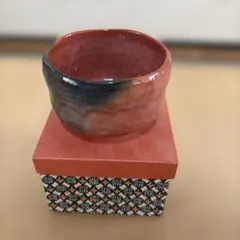箕面焼 二代目基山作 抹茶碗 貫入 赤釉 茶道具 - メルカリ
