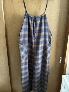 チェック柄サロペット（青と茶色）