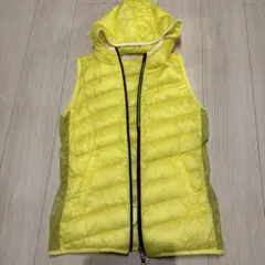 adidas ダウンベスト レディース　Mサイズ