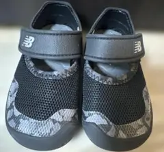 New Balance カモフラージュ　ベビー　サンダル 13cm