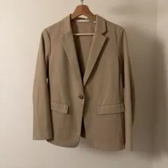 UNIQLO ベージュ UVカットジャージージャケット　Mサイズ