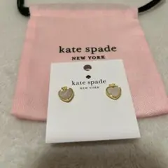 新品未使用　kate spade NEW YORK ハート型ピアスのサムネイル