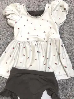 プティマイン　パフスリーブ　さくらんぼ柄　セパレート水着