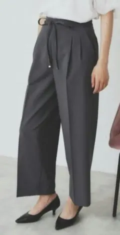 新品ストレッチ2タックワイドパンツ チャコールグレー