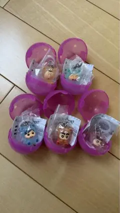 クレヨンしんちゃん めじるしアクセサリー みんなでくまパジャマ コンプリート