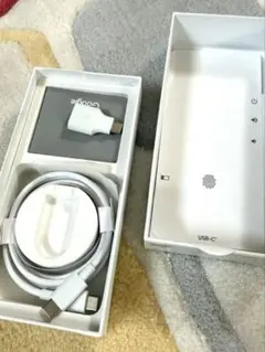 Google Pixel 8 ケースケーブルなど小物　Hazel 128GB