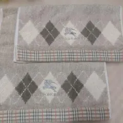 BURBERRY　バーバリー　フェイスタオル2枚セット