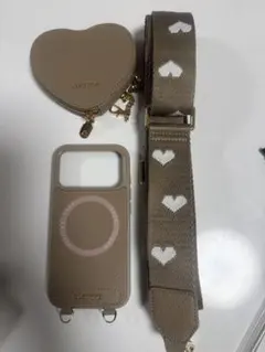 美品 iPhone17 Pro ハートショルダー ポーチ付き ベージュ