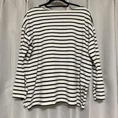 最終値下げ！　ボーダー長袖Tシャツ