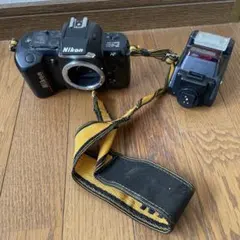 Nikon F-401 QUARTZ DATE 本体 ストロボ付のサムネイル