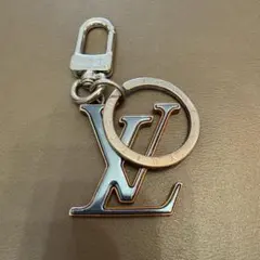 ルイヴィトン ポルトクレ イニシャル LV キーホルダー キーリング 001