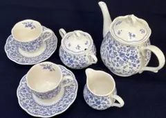 LIBERTY　ティーポットセット　カップ＆ソーサー２客【匿名配送】