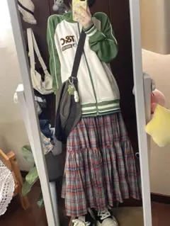 ジャージコーデ売り トラックジャケット グリーン×オレンジチェックスカート
