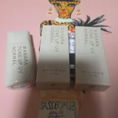 マナラホワイトエッセンスUV マナラUVカットパウダー | Mercari