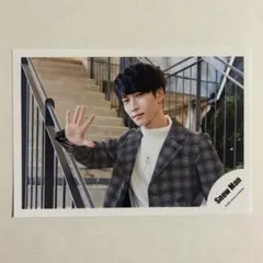 Item thumbnail for item 89320a4d-7501-47d9-89bc-c93b052c9e32