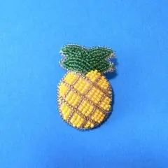 ビーズ刺繍ブローチ K パイナップル ハンドメイド - メルカリ