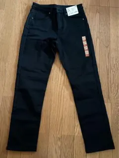 トップバリュ　ピースフィットウォームストレッチストレートパンツ　ブラック　67