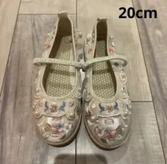 女の子可愛い刺繍入りベージュバレエシューズ20cm