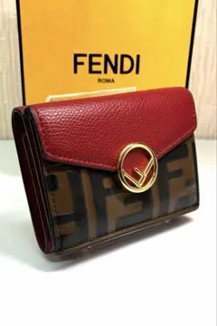 美品✨】FENDI エフイズ ズッカ 三つ折り財布 ミニ財布 レザー 黒 茶