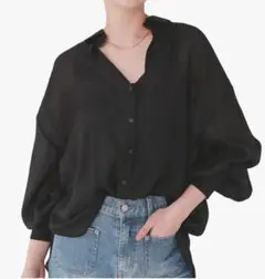 titivate　ベーシックシアーシャツ　新品未使用タグ付きのサムネイル