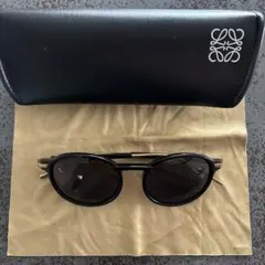 LOEWE サングラス ブラック ゴールドのサムネイル