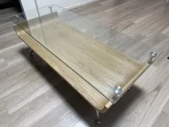 ガラステーブル