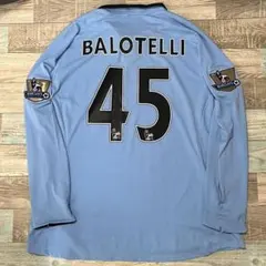 マンチェスターシティ　ブルゾンジャケット　ユニフォーム　アンブロ　90s y2k 90s アンブロ マンチェスターユナイテッド 青黒 トレーニング