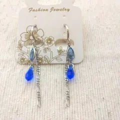 スワロフスキーブルーイヤリング