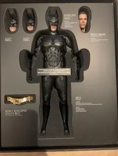 メルカリ最安値ホットトイズBATMAN (2.0) Deluxe Version Amazon.co.jp: ムービー・マスターピース バットマン バットマン(2.0